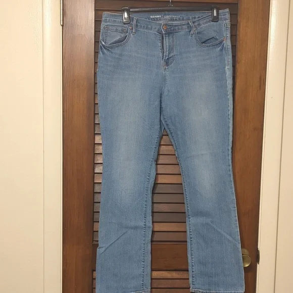 Old Navy Jeans Old Navy Curvy Profile Bootcut Jeans Size